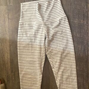 [slinkii] white striped 3/4 leggings no longer sold #2